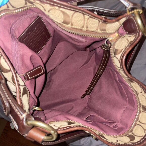 Coach XL Hamptons Hobo Bag in Signature Jacquard - Picture 5 of 12